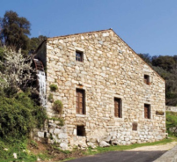 Moulin "U Fragnogu" de Sainte Lucie de Tallano